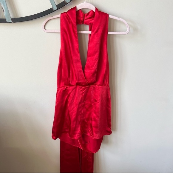 New! Elliatt Isabella play suit Red nwt 13667 - Picture 3 of 11